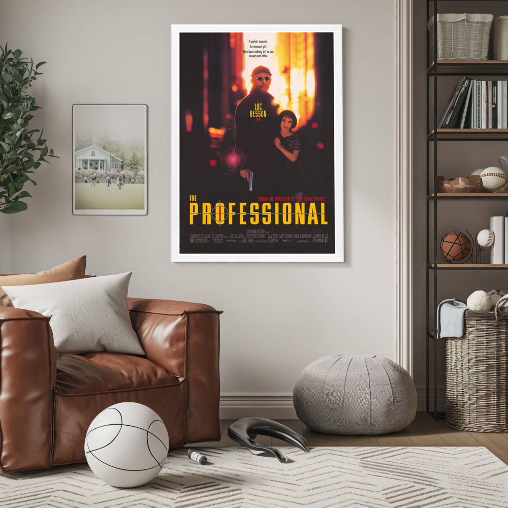 "Leon (Professional)" (1994) Framed Movie Poster